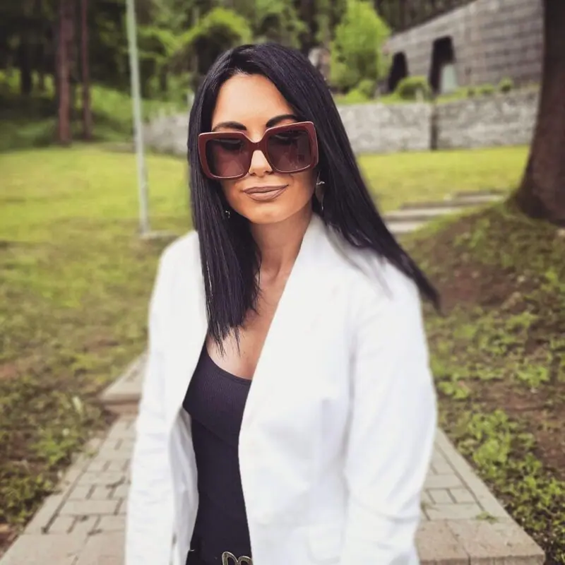 LAVISH Maya – bordo okvir, crno staklo s prelazom - sunčane naočale