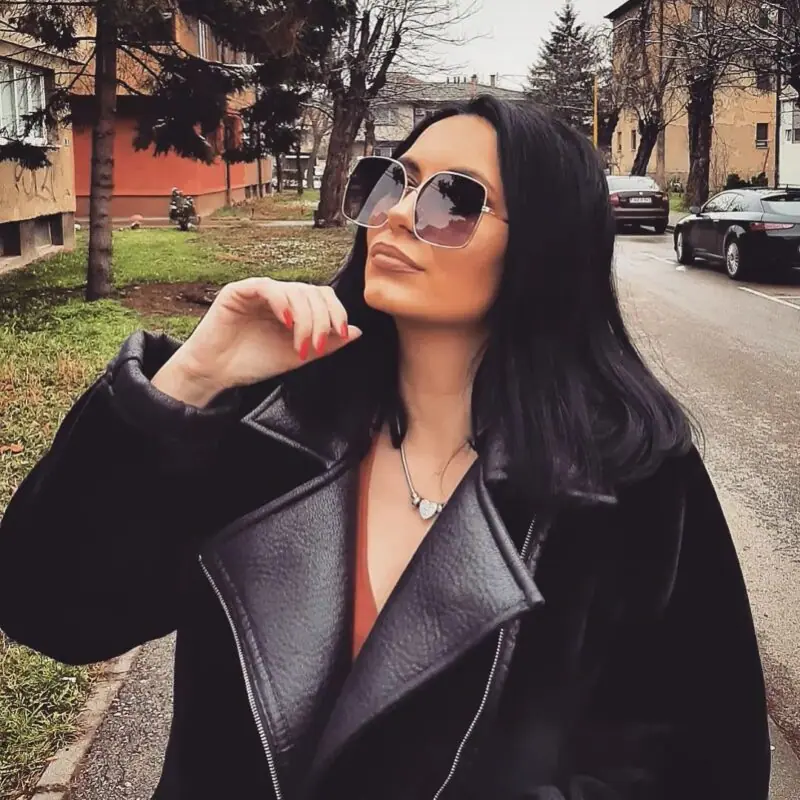 LAVISH Victoria – sivi okvir, crno staklo s prelazom - sunčane naočale