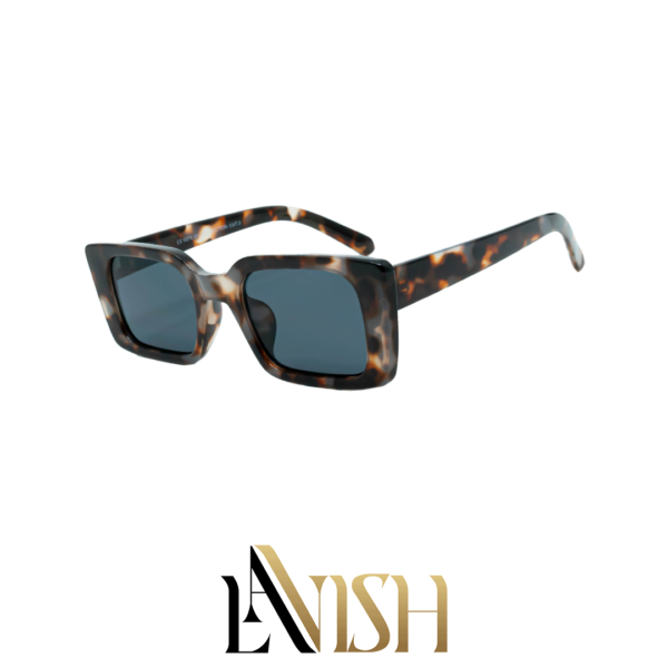 LAVISH Tina 1