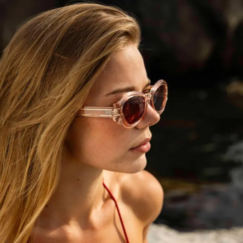 LAVISH Rose – bež okvir, ružičasto staklo s prelazom - sunčane naočale