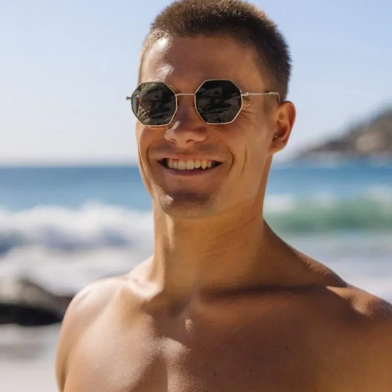 LAVISH Slick – rozo-zlatni okvir, crno staklo - sunčane naočale
