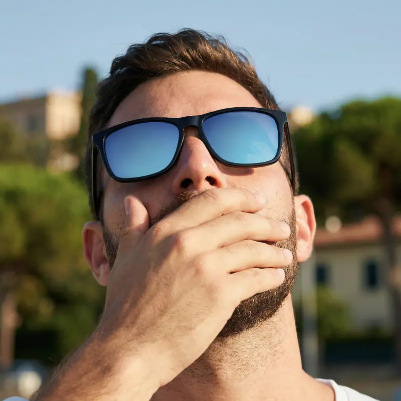 LAVISH Apex – crni okvir, plavo staklo s ogledalom - sunčane naočale